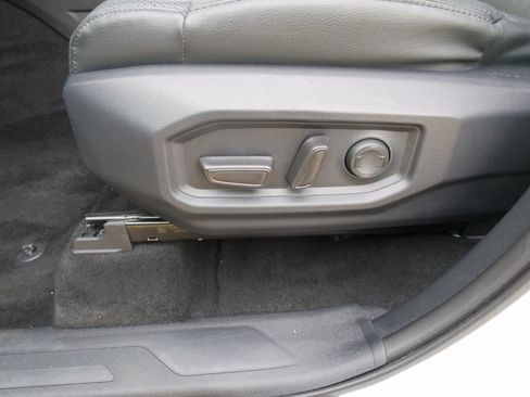 Used 2025 Toyota Tundra SR5 w/ SR5 Premium Package image 17