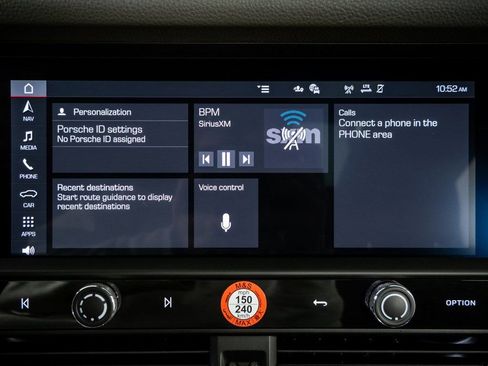 New 2026 Porsche Macan Base image 14