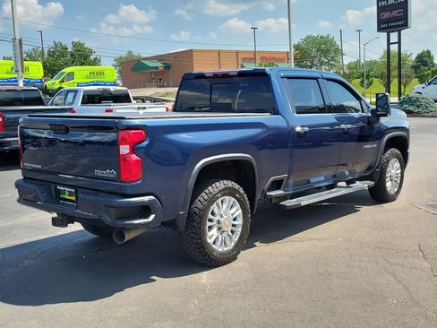 Used 2021 Chevrolet Silverado 3500 High Country AWD/4WD image 4