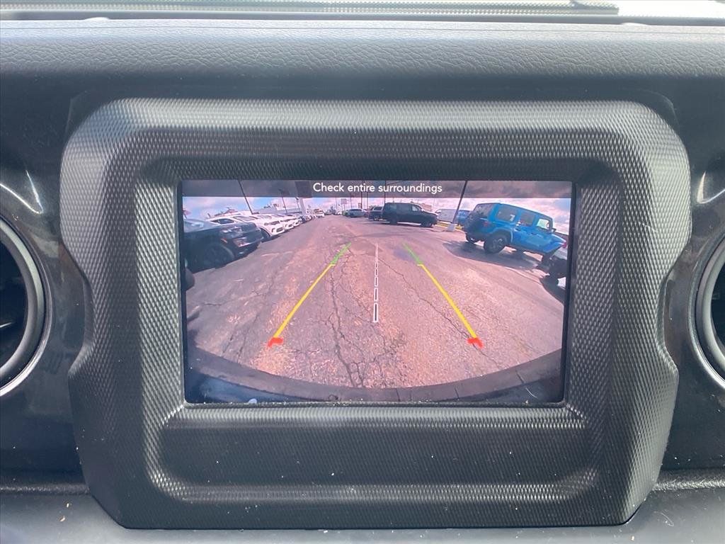 Used 2021 Jeep Wrangler Unlimited Sport AWD/4WD image 16