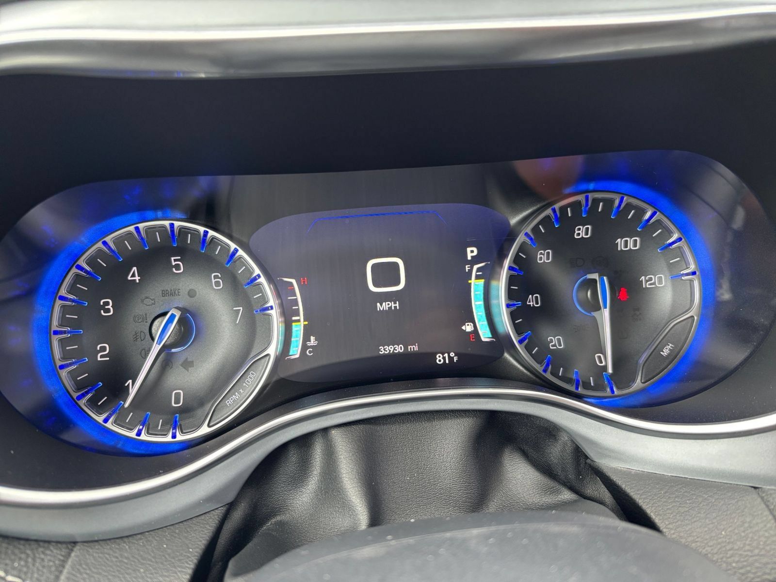 Used 2025 Chrysler Pacifica Limited FWD image 44