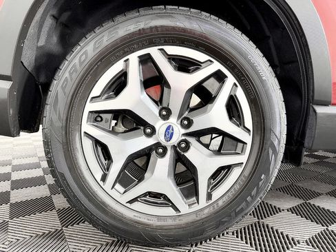 Used 2020 Subaru Forester Premium AWD/4WD image 26
