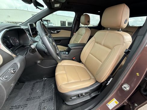Used 2023 Chevrolet Blazer Premier w/ Driver Confidence II Package AWD/4WD image 13