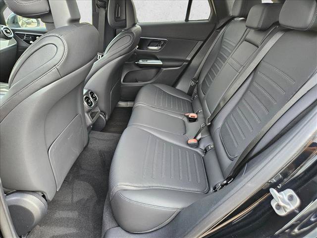 Used 2026 Mercedes-Benz GLC 300 image 15