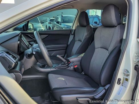 Used 2023 Subaru Crosstrek 2.0i image 8