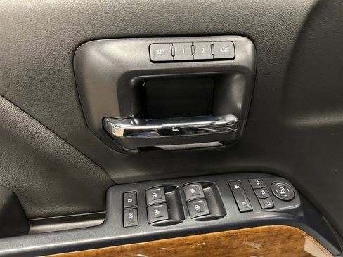 Used 2019 Chevrolet Silverado 3500 High Country w/ Duramax Plus Package AWD/4WD image 26