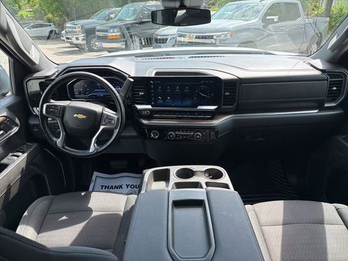 Used 2023 Chevrolet Silverado 1500 LT AWD/4WD image 22