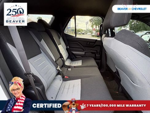 Used 2025 Toyota 4Runner Limited AWD/4WD image 12