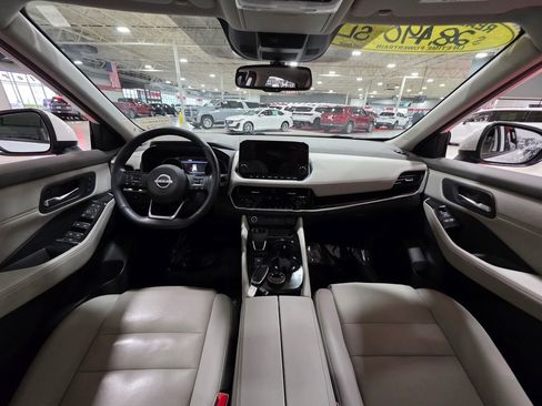 Used 2023 Nissan Rogue SL w/ SL Premium Package AWD/4WD image 19