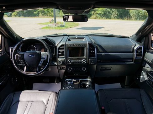 Used 2020 Ford Expedition Limited w/ Equipment Group 302A AWD/4WD image 28