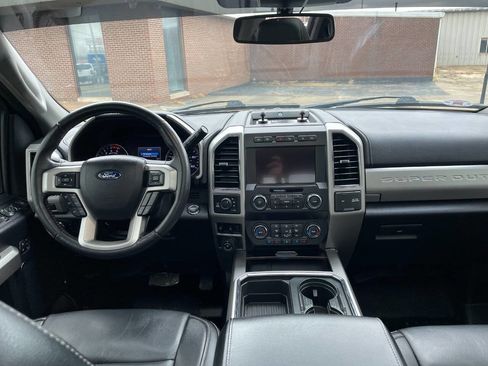 Used 2021 Ford F250 Lariat w/ Lariat Ultimate Package image 23