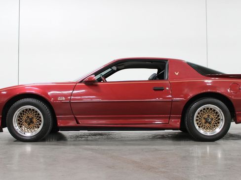 Used 1989 Pontiac Firebird Trans Am RWD image 20