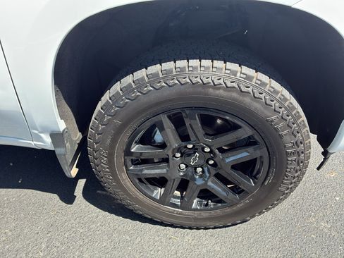 Used 2022 Chevrolet Silverado 1500 RST AWD/4WD image 22