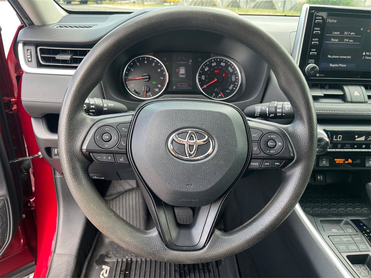 Used 2019 Toyota RAV4 XLE w/ Convenience Package AWD/4WD image 17
