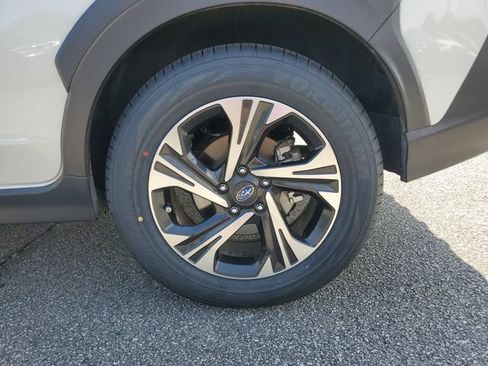 Certified 2024 Subaru Crosstrek 2.0i Premium AWD/4WD image 11