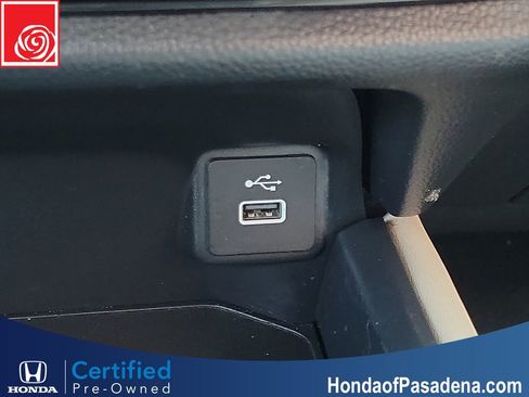 Certified 2024 Honda HR-V LX image 17