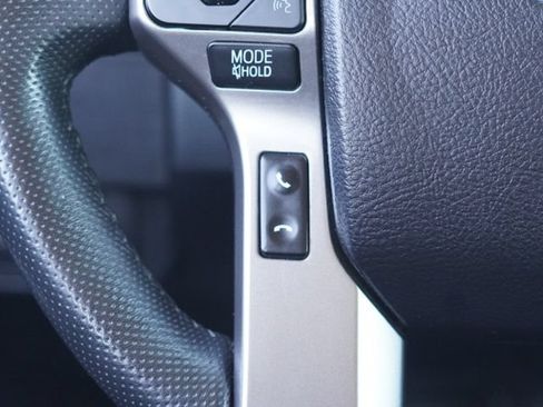 Used 2021 Toyota Tacoma SR5 RWD image 23