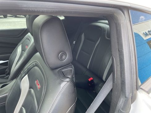 Used 2018 Chevrolet Camaro SS image 11