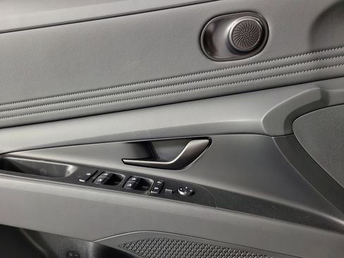 New 2025 Hyundai Elantra SEL w/ Cargo Package image 24