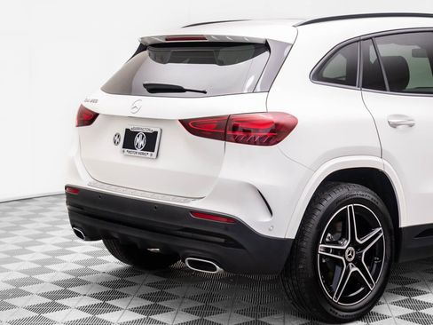 Used 2025 Mercedes-Benz GLA 250 image 35
