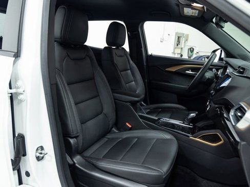 Used 2023 Chevrolet TrailBlazer ACTIV w/ Convenience Package image 25
