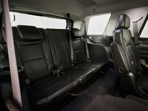 Used 2017 GMC Yukon Denali w/ Open Road Package AWD/4WD image 32