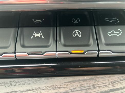 New 2026 GMC Sierra 1500 SLT w/ SLT Premium Package image 27