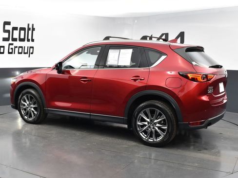 Used 2020 MAZDA CX-5 Signature image 3