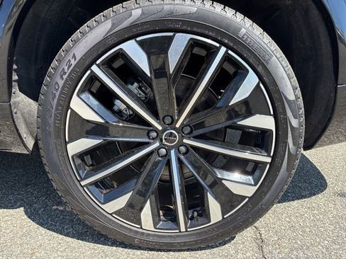 Used 2025 Volvo XC90 B6 Plus AWD/4WD image 10