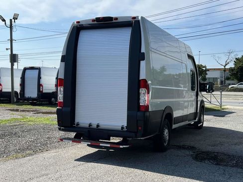 New 2024 RAM ProMaster 3500 w/ Delivery Van Package image 6