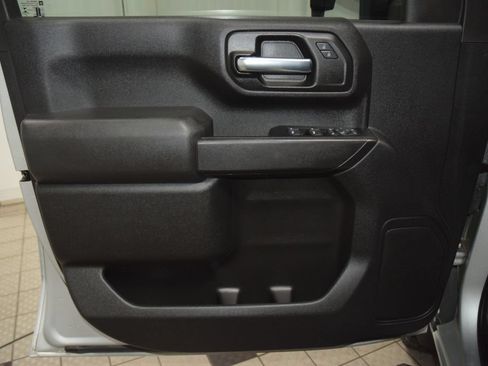 Used 2022 Chevrolet Silverado 2500 Custom w/ Custom Value Package AWD/4WD image 49