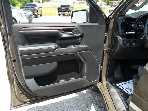 Used 2023 Chevrolet Silverado 1500 LT RWD image 13