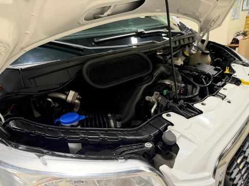 Used 2022 Ford Transit 350 XLT RWD image 51