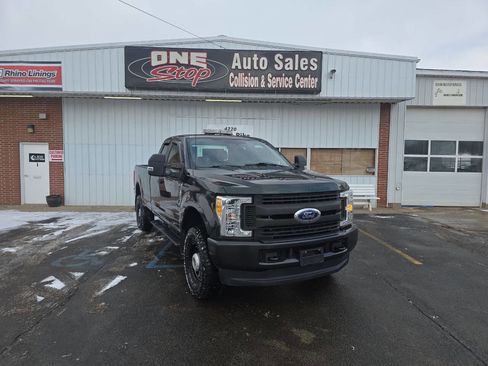 Used 2017 Ford F250 XL w/ Power Equipment Group image 1
