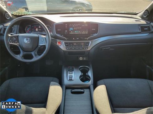 Used 2022 Honda Pilot Sport image 12