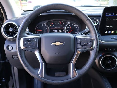 Used 2023 Chevrolet Blazer LT image 42