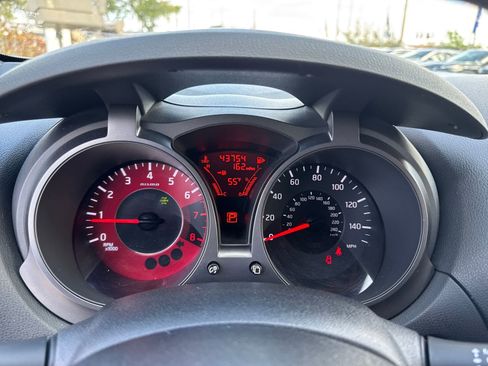 Used 2013 Nissan Juke NISMO image 19