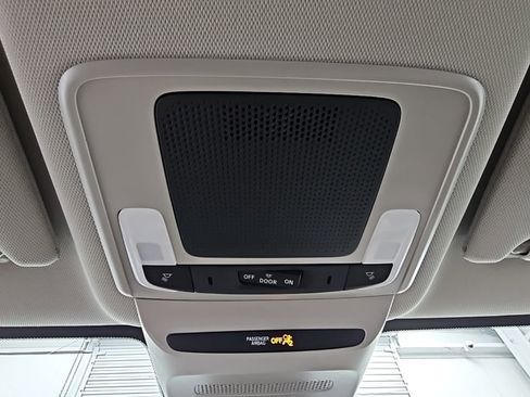 New 2026 Honda HR-V LX image 21