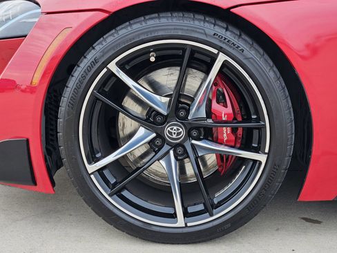 Used 2021 Toyota Supra Premium w/ Driver Assist Package image 12