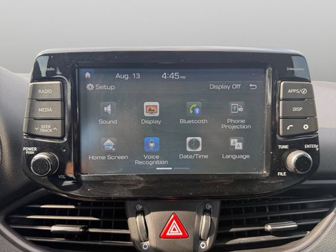 Used 2019 Hyundai Elantra GT FWD image 27