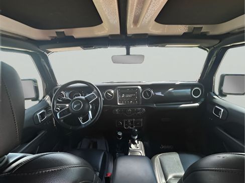 Used 2021 Jeep Wrangler Unlimited Sahara AWD/4WD image 12