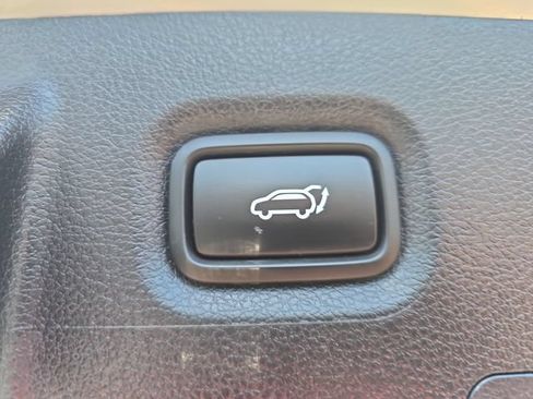 Used 2023 Hyundai Santa Fe Calligraphy FWD image 13