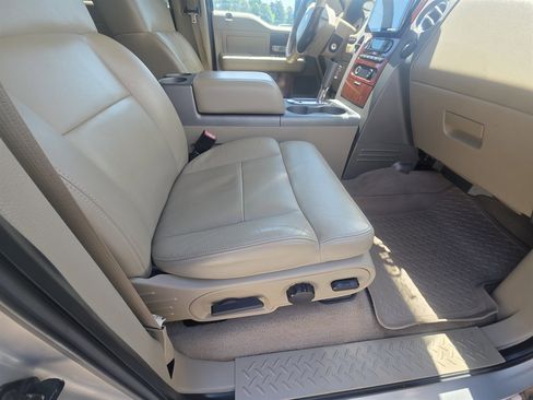 Used 2006 Ford F150 XLT RWD image 9