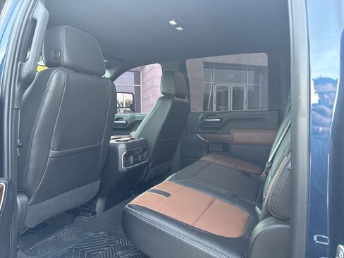 Used 2021 Chevrolet Silverado 3500 High Country w/ Technology Package AWD/4WD image 8