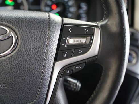 Used 2017 Toyota Land Cruiser AWD/4WD image 16