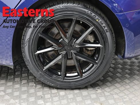 Used 2018 Tesla Model 3 Long Range AWD/4WD image 8