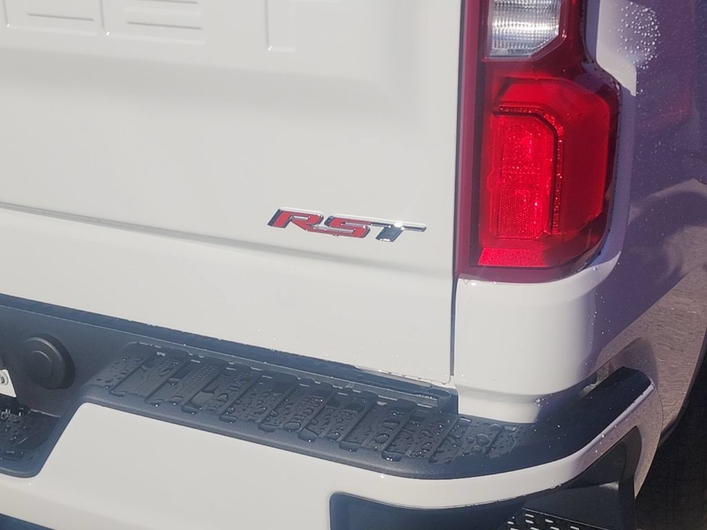 New 2026 Chevrolet Silverado 1500 RST AWD/4WD image 6