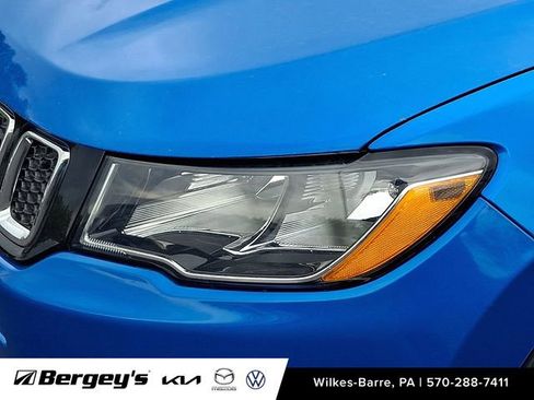 Used 2020 Jeep Compass Limited AWD/4WD image 11