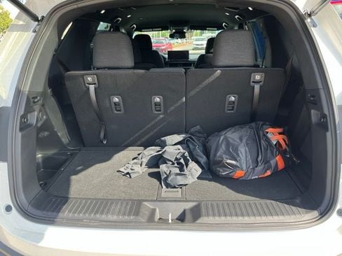Used 2026 Honda Pilot Sport image 9