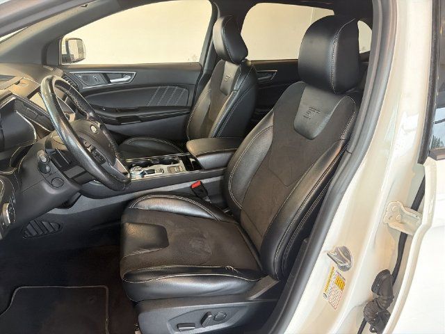Used 2020 Ford Edge ST w/ Cold Weather Package AWD/4WD image 21